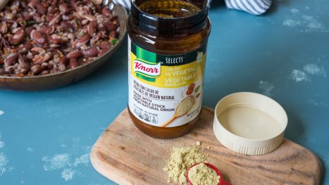 Knorr Selects Vegetable Bouillon and sprouted kidney beans